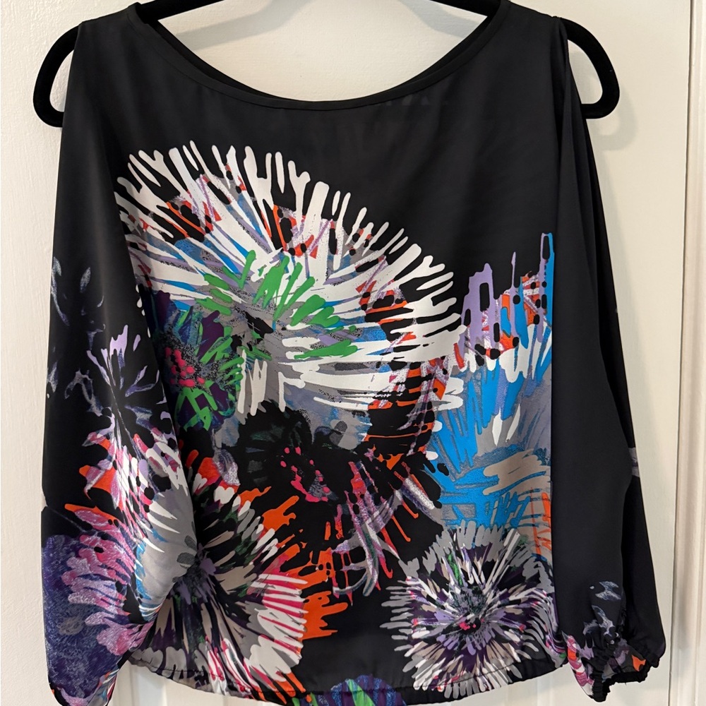 BCBGMAXAZRIA Women's Black Floral Top - Picture 5 of 7
